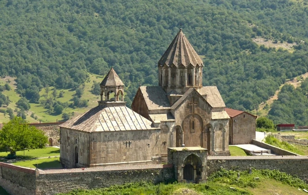 Erməni feyk yaradıcılığı - San-Ladzaro-delyi-Armeni adasından Qarabağın Gəncəsərinədək