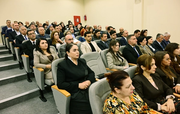 Ümumdünya Layiqli Əmək Günü ilə əlaqədar tədbir keçirilib