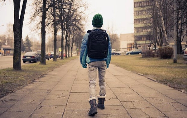 Doctors allowed a child with a rare disease to go outside only after sunset