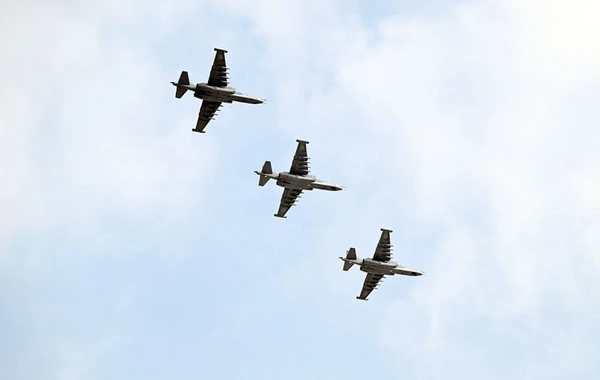 Şahinlərin Görüşü-2026: Təyyarə və helikopterlərin uçuşları həyata keçirilib