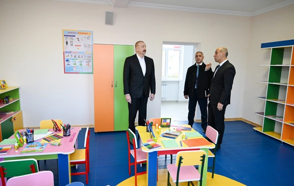 Здание полной средней школы номер 1 в поселке Кяркиджахан сдано в пользование после капитального ремонта