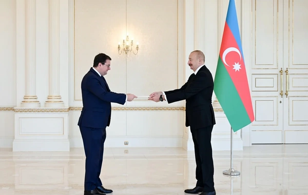 İlham Əliyev Avstriyanın Azərbaycanda yeni səfirini qəbul edib