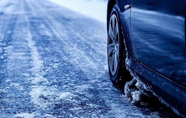 Gecə və səhər bəzi rayonlarda yollar buz bağlayacaq