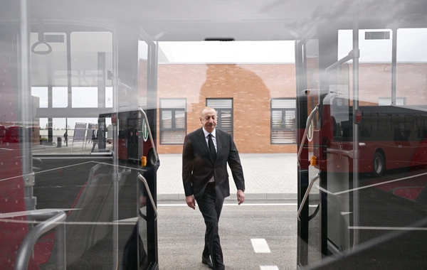 Prezident İlham Əliyev "BakuBus" MMC-nin Gəncə Avtoparkının açılışında iştirak edib