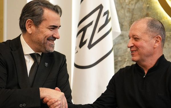 Yuri Vernidub "Neftçi"yə baş məşqçi təyin edilib