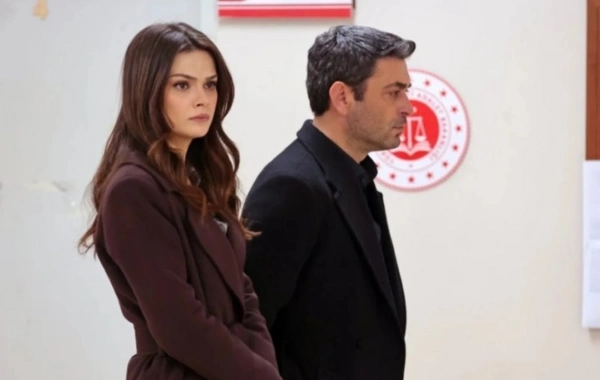 Daha bir aktrisa Uzak şehirdən gedir