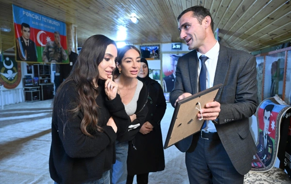 Leyla Əliyeva və Arzu Əliyeva Astarada Pəncəli Teymurovun ailəsini ziyarət ediblər