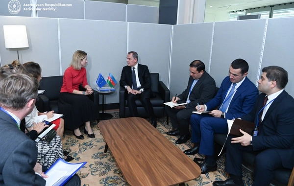 Ceyhun Bayramov Kaya Kallasla regional vəziyyətlə bağlı fikir mübadiləsi aparıb