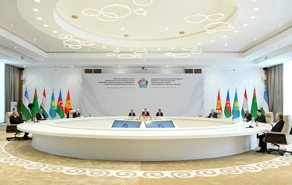 Çolpon-Ata şəhərində Azərbaycan və Mərkəzi Asiya ölkələrinin dövlət başçılarının qeyri-rəsmi görüşü keçirilib