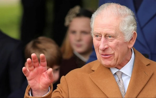 Kral III Çarlzın səhhəti necədir?