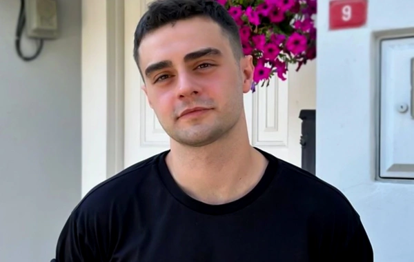 29 yaşlı aktyor hərbi xidmətə gedir