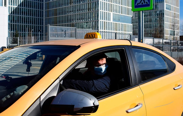 Rusiyada taksi fəaliyyəti ilə məşğul olan miqrantlara PİS XƏBƏR