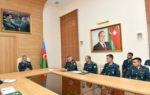 Hərbi əməliyyatlarda fədakarlıq göstərmiş tibb heyəti təltif edilib