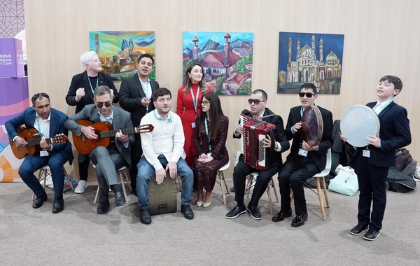 DOST İnklüziv İnkişaf və Yaradıcılıq Mərkəzinin istedadları WUF13 "Urban Expo" sərgi məkanında konsert proqramı ilə çıxış edib