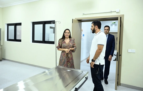 Leyla Əliyeva Yevlaxda Sahibsiz Heyvanlara Qayğı Mərkəzinin regional bölməsinin açılışında iştirak edib
