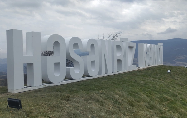 Ağdərənin Həsənriz kəndinə növbəti köç yola salınıb