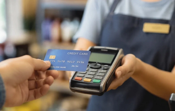 Kartla ödəniş edənlərə pis xəbər: Keşbek dövrü bitir?