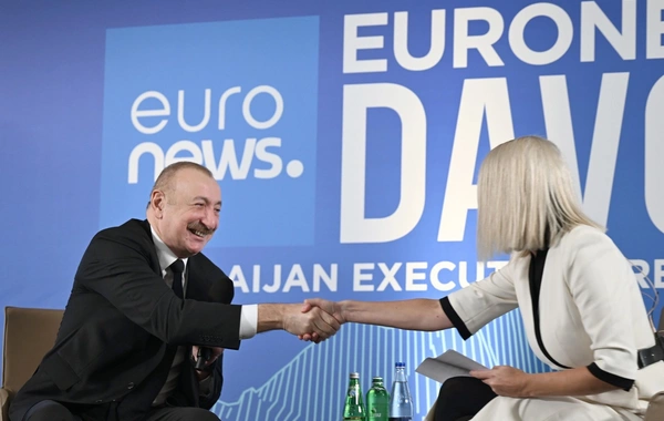 Azərbaycan Prezidenti Davosda "Euronews" televiziyasına müsahibə verib
