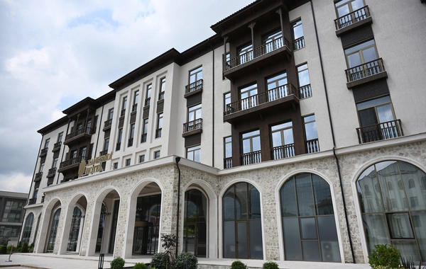Prezident İlham Əliyev "Xankəndi" hotelinin açılışında iştirak edib