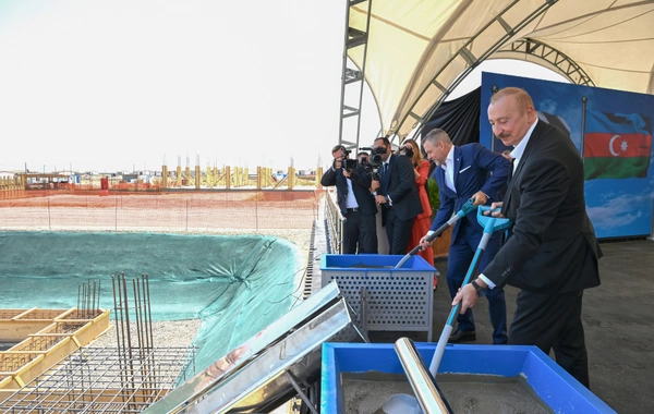 Azərbaycan və Slovakiya prezidentləri Ağdamın Baş Qərvənd kəndində görülən işlərlə tanış olublar
