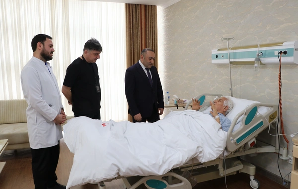 Xalq şairi Nəriman Həsənzadə ürəyindən əməliyyat olunub