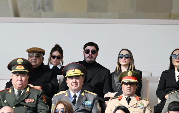 Vətən müharibəsində Qələbənin beşinci ildönümünə həsr olunmuş Hərbi parad keçirilib