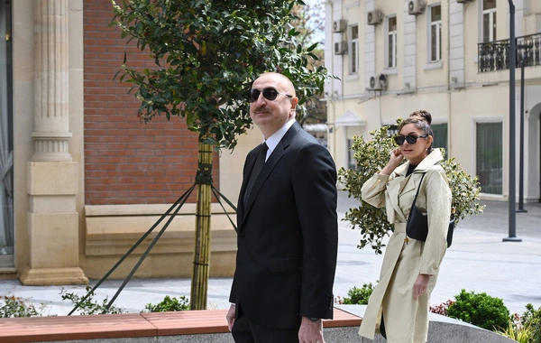 Prezident İlham Əliyev Bakının İslam Səfərli küçəsinin yenidənqurmadan sonra açılışında iştirak edib