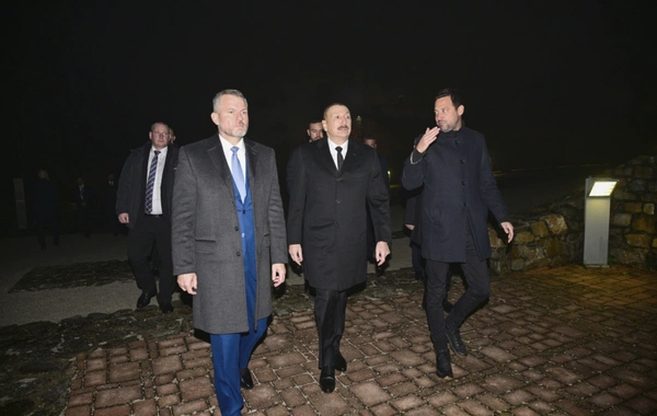 İlham Əliyev və Peter Pelleqrini Bratislavada Devin qəsrində olublar
