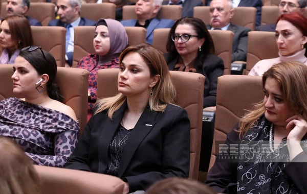 "AnewZ" TV-nin hazırladığı "The oligarch's design" sənədli filminin rəsmi nümayişi olub