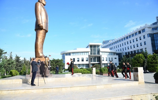 FHN-in Akademiyasında gənc kursantların hərbi andiçmə və məzunların buraxılış mərasimi keçirilib