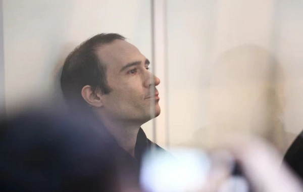 Fransaya casusluqda ittiham olunan şəxsin məhkəməsində hal şahidləri dindiriliblər