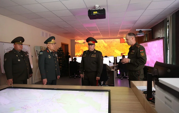 Kərim Vəliyev belaruslu həmkarı ilə regional təhlükəsizliyi müzakirə edib