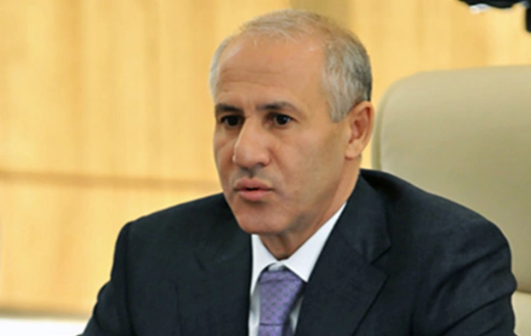 Sabiq nazirin dövlətə milyonlarla borcu var