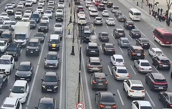 Paytaxtda sıxlıq olan küçələrin SİYAHISI