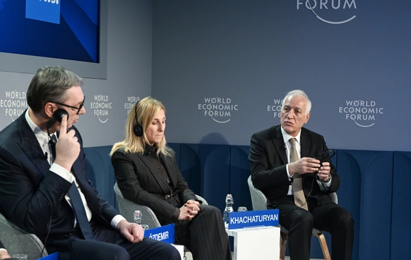 Prezident Davosda "Avrasiyanın iqtisadi özünəməxsusluğunun müəyyənləşdirilməsi" mövzusunda panel iclasında iştirak edib