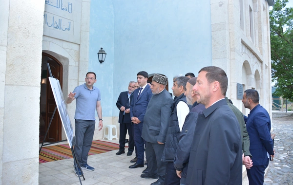 Din xadimləri Qarabağ və Şərqi Zəngəzurdakı tarixi-dini abidələri ziyarət ediblər