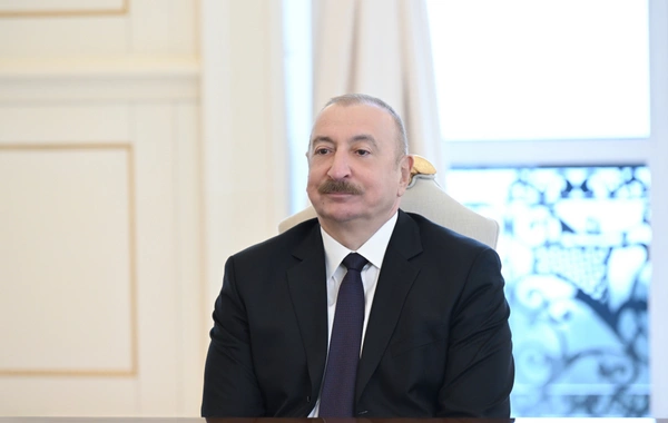 İlham Əliyev İranın müdafiə və silahlı qüvvələrə dəstək nazirini qəbul edib