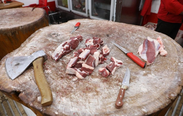 Sabunçu bazarında REYD - "Allahın cücüsüdür"