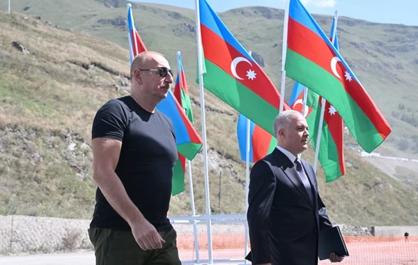 Президент Ильхам Алиев заложил фундамент поселка Истису Кельбаджарского района