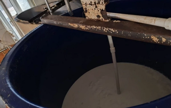 Ağcabədidə qanunsuz fəaliyyət göstərən pendir sexi aşkarlandı