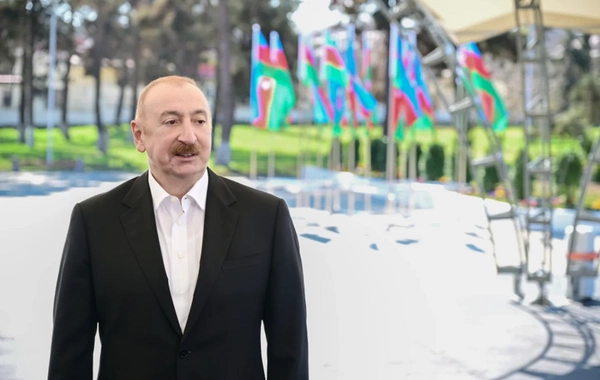 İlham Əliyev Xocavənd şəhər və Xocavənd kənd sakinləri ilə görüşüb