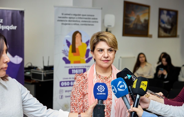 "Qadın Dəstək Xətti"nin ispan dilli təlimatının təqdimatı keçirildi