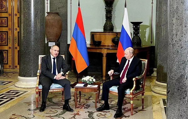 Paşinyanın Putinlə görüşündə TRIPP layihəsi müzakirə olundu