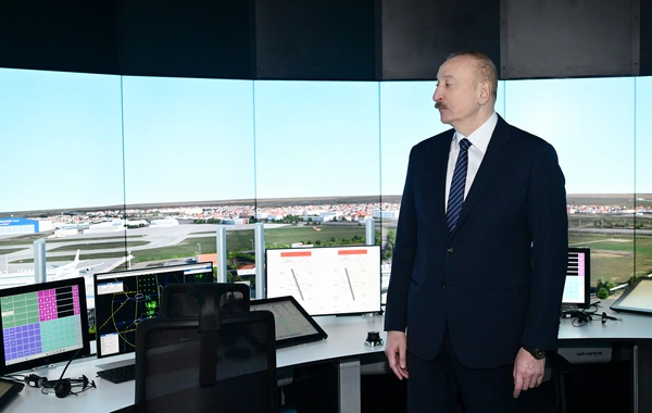 Prezident İlham Əliyev Milli Aviasiya Akademiyasında Beynəlxalq Təlim Mərkəzinin açılışında iştirak edib
