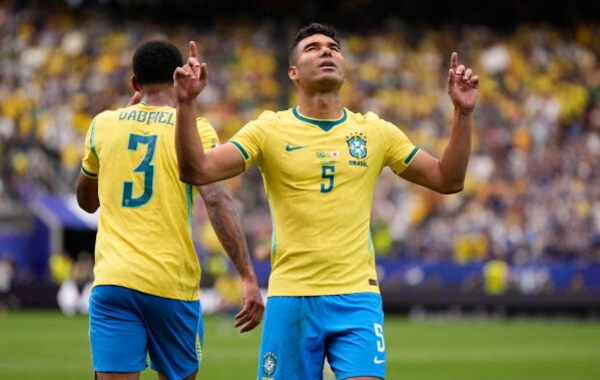 Braziliya dramatik qələbə ilə dünya çempionatında 1/8 finala yüksəldi