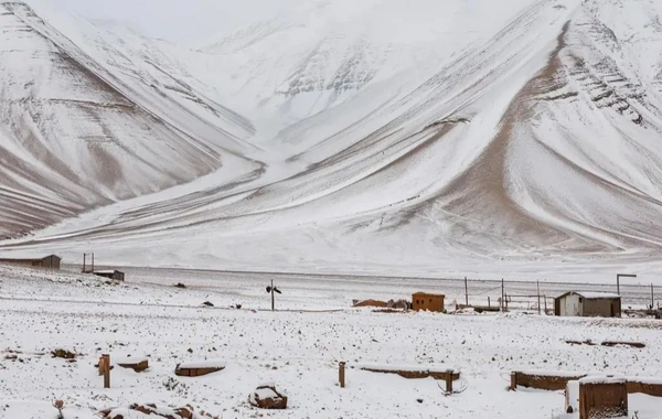 In Chile, the world's driest desert Atacama was covered with snow