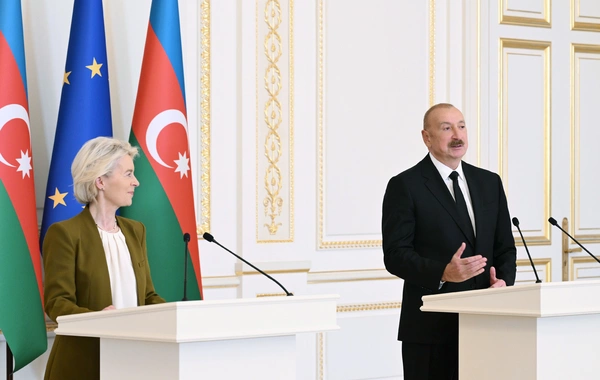 İlham Əliyev və Ursula fon der Lyayen mətbuata bəyanatlarla çıxış ediblər