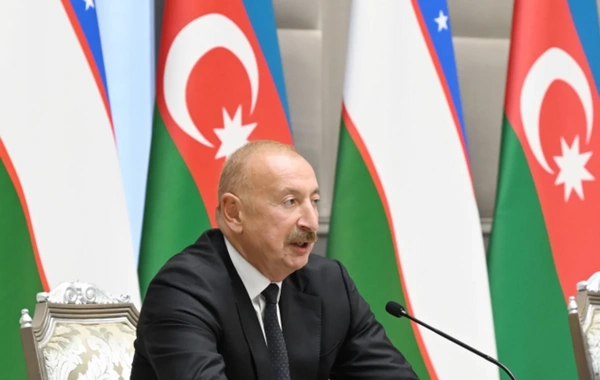 Azərbaycan və Özbəkistan prezidentləri mətbuata bəyanatlarla çıxış ediblər