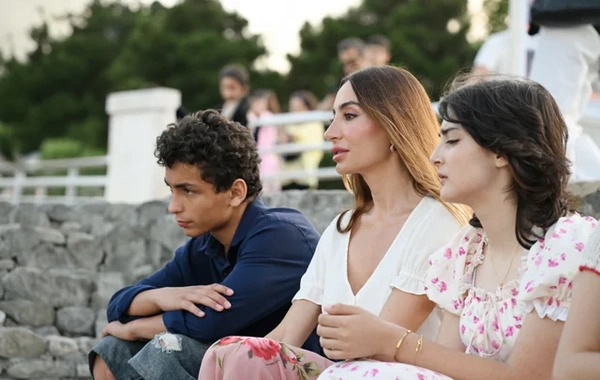 Leyla və Arzu Əliyevalar Dənizkənarı Milli Parkda açılış və təqdimat mərasimlərində iştirak ediblər