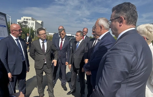 Belarus parlamentinin sədri Ağdamda aqroşəhərciyin tikintisinin gedişatı ilə tanış olub